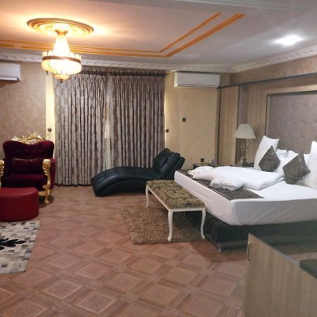 Eterno Hotel Benin City Exterior foto